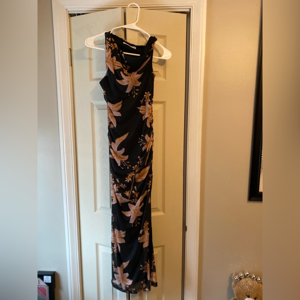 Petal & Pup One Shoulder Floral Dress in Black and Tan